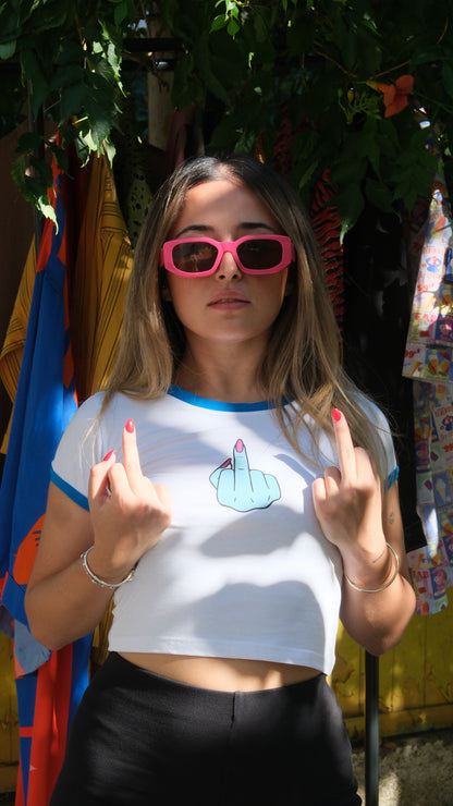 Zero F*cks Given – Beyaz & Mavi Detaylı Crop Top